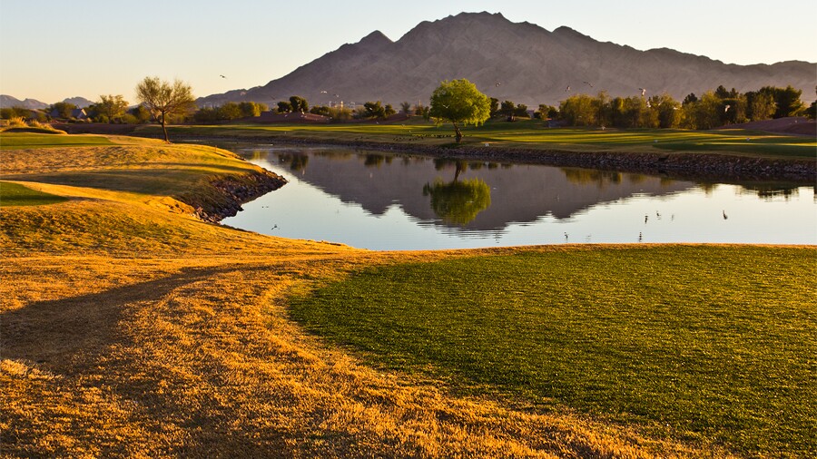 Stallion Mountain Golf Club - hole 1