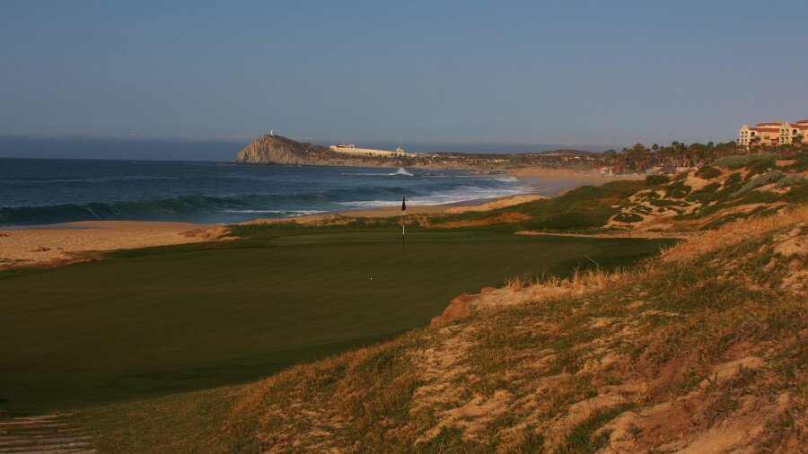 Ocean golf course at Cabo del Sol - hole 7
