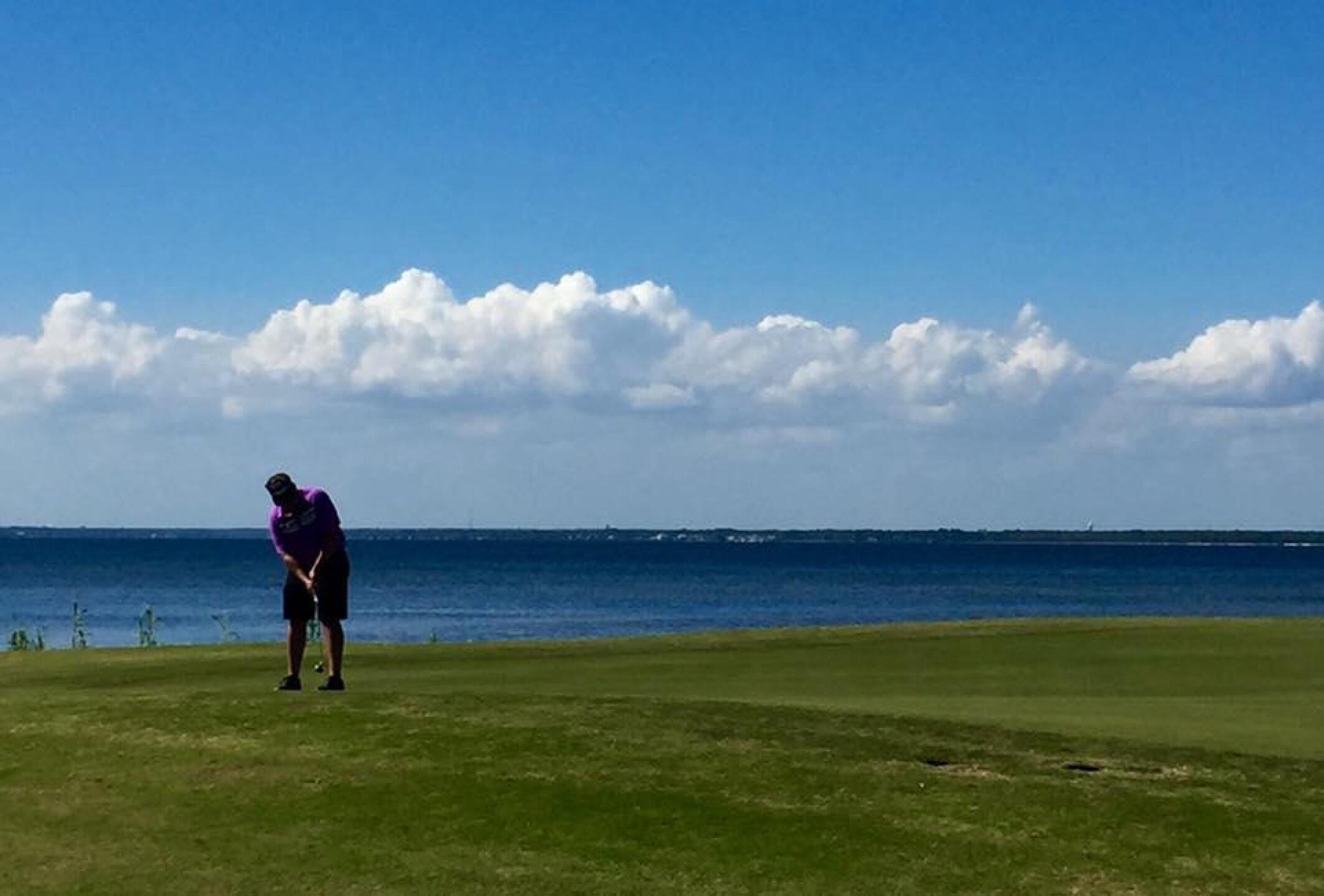 (Photo submitted by caj4au on 06/29/2016)