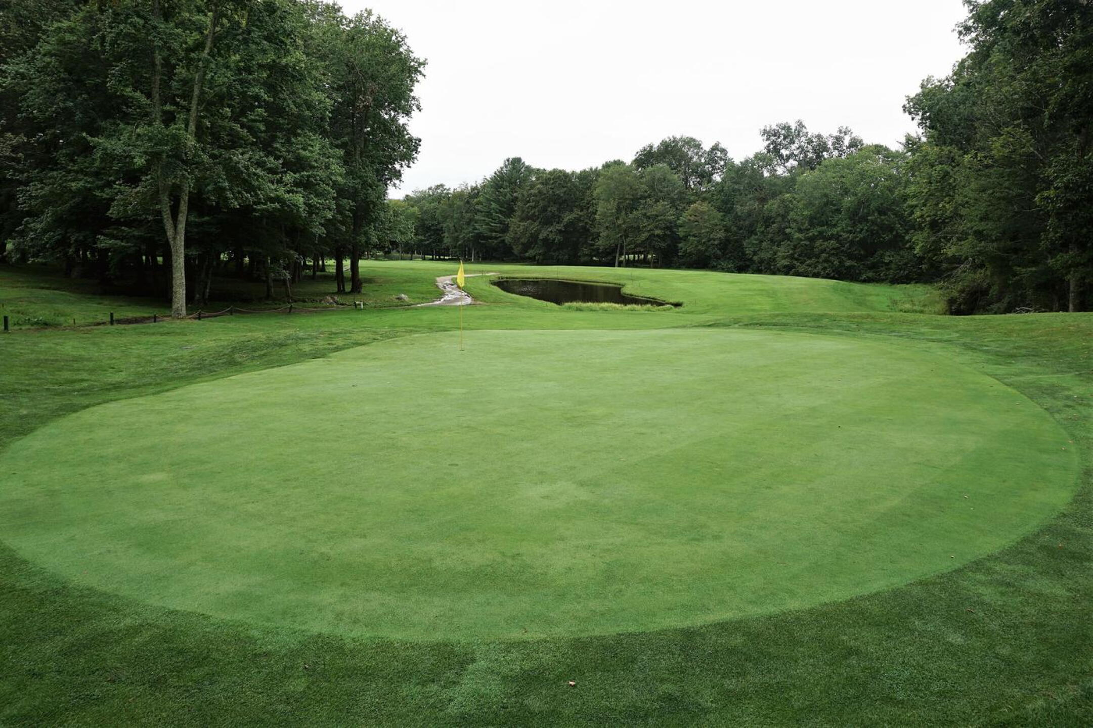7th: A par-5 requiring precision, this plays over a pond, then uphill to the green. (Photo submitted by AptlyLinked on 09/03/2021)