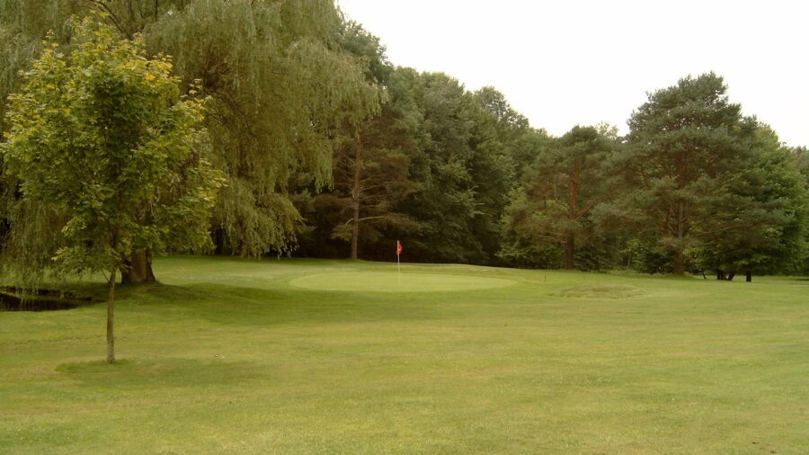 Willow Hills Golf Center