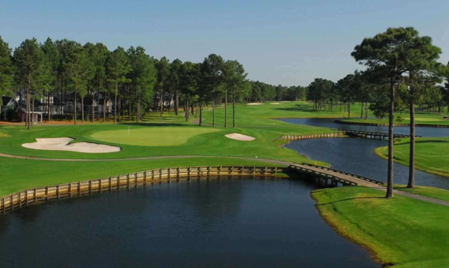 Man O' War Golf Club - hole 6