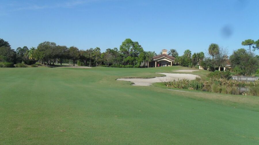 Palm Cove Golf & Yacht Club: #18