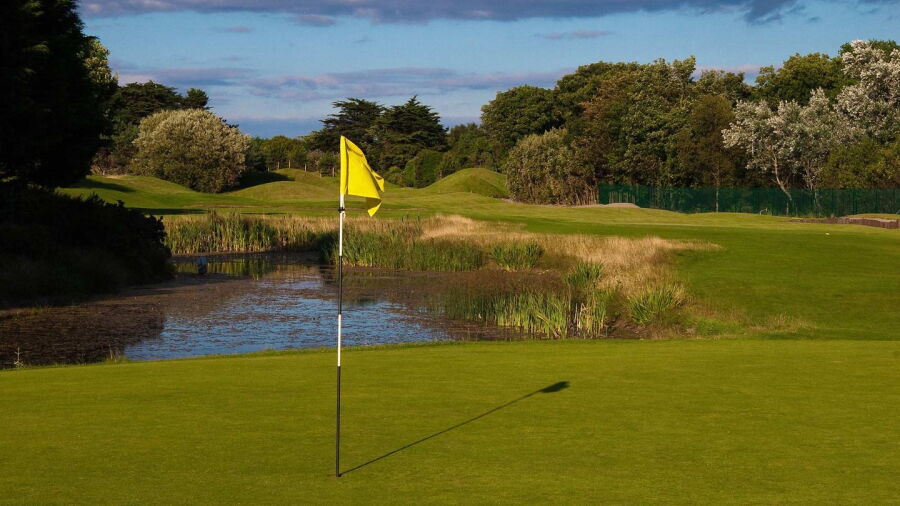 Sutton GC: #4