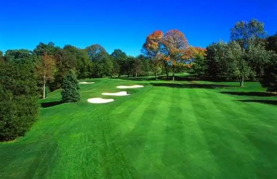 Second Nine at Montclair GC: #8