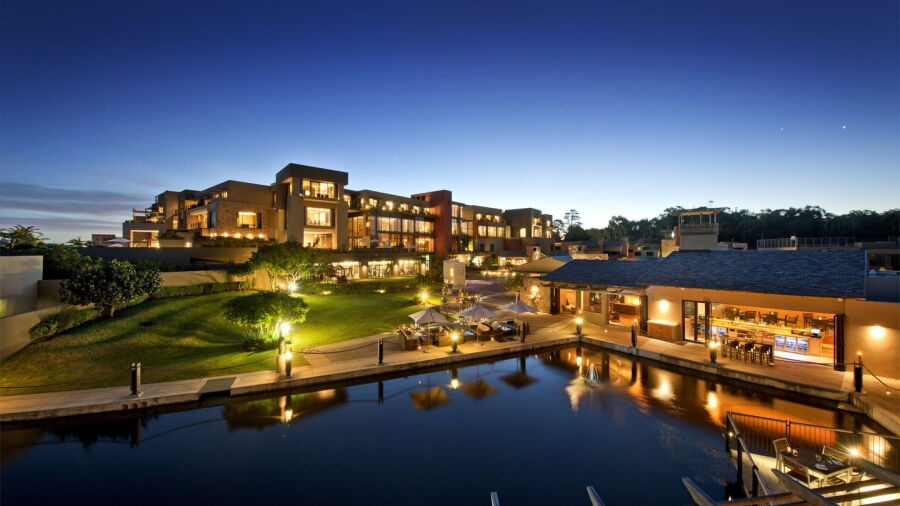 Oubaai GC: Hotel back exterior