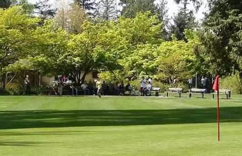 Central Park Pitch and Putt