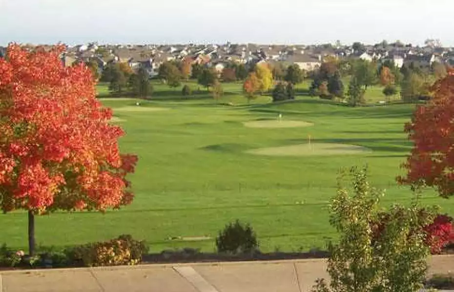 Boulder Ridge CC: Practice area