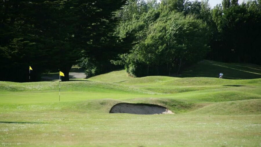 Brooklands Par-3 GC