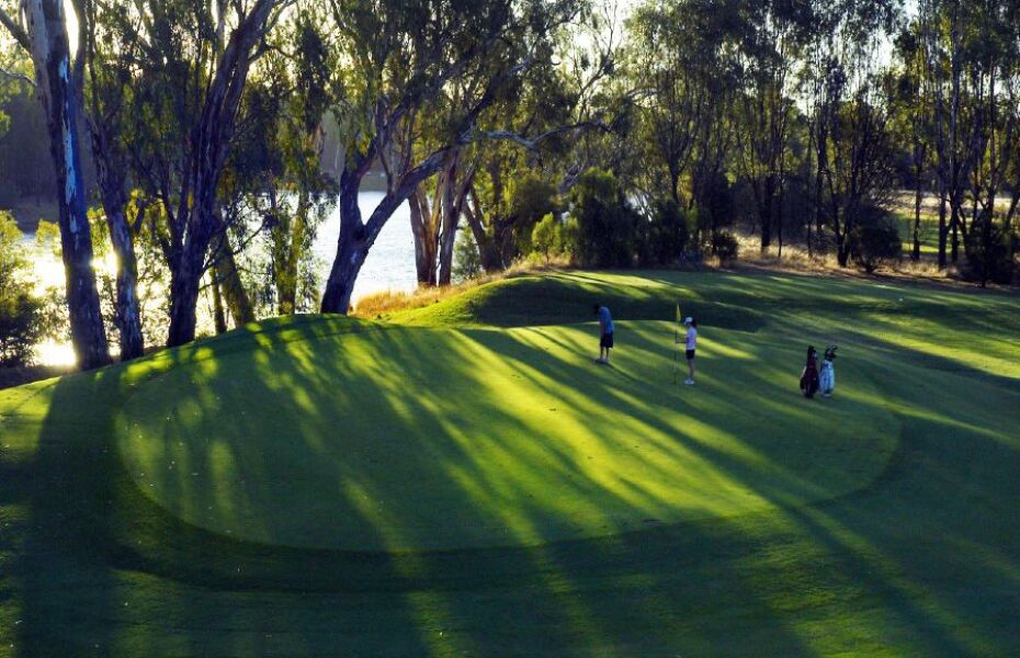 Yarrawonga Mulwala Golf Club Resort Lake Course in Mulwala, Farrer