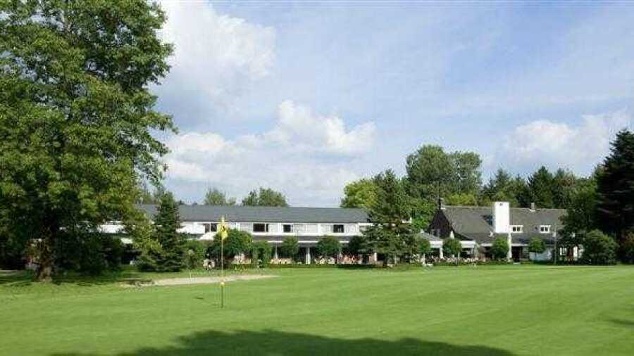 Crossmoor GCC: Clubhouse