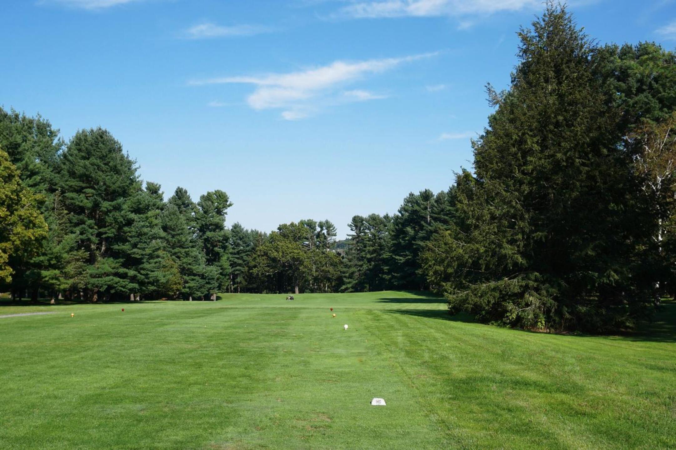 Hole 10: par-5, 512. A fairly stern driving test, but it gets even tougher on shot two. (Photo submitted by AptlyLinked on 10/03/2021)