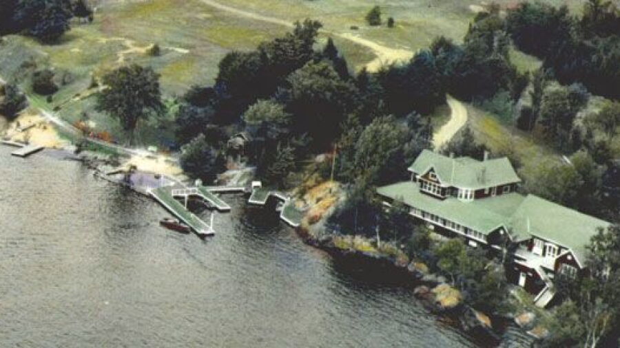 Beaumaris GC: Aerial view