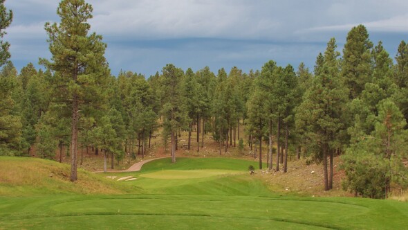 Pine Canyon golf course - hole 3