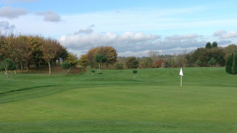 Bramcote Waters GC: 7th green