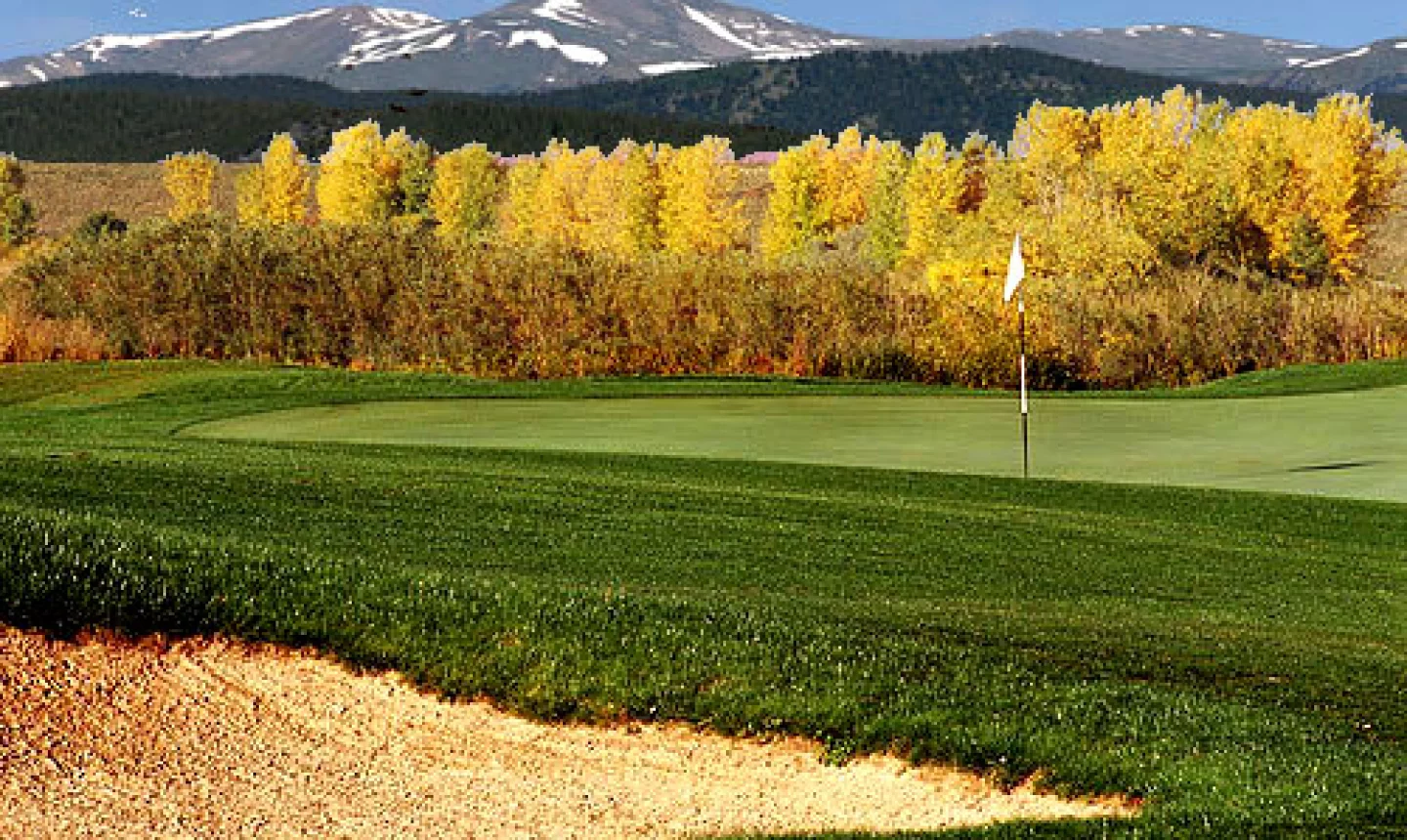 CommonGround Golf Course - Mount Evans