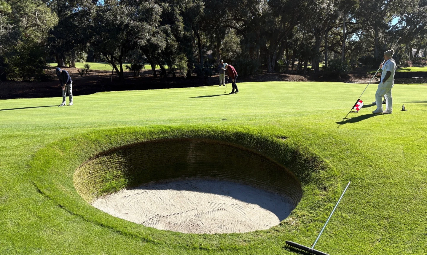 Harbour Town Golf Links caddie
