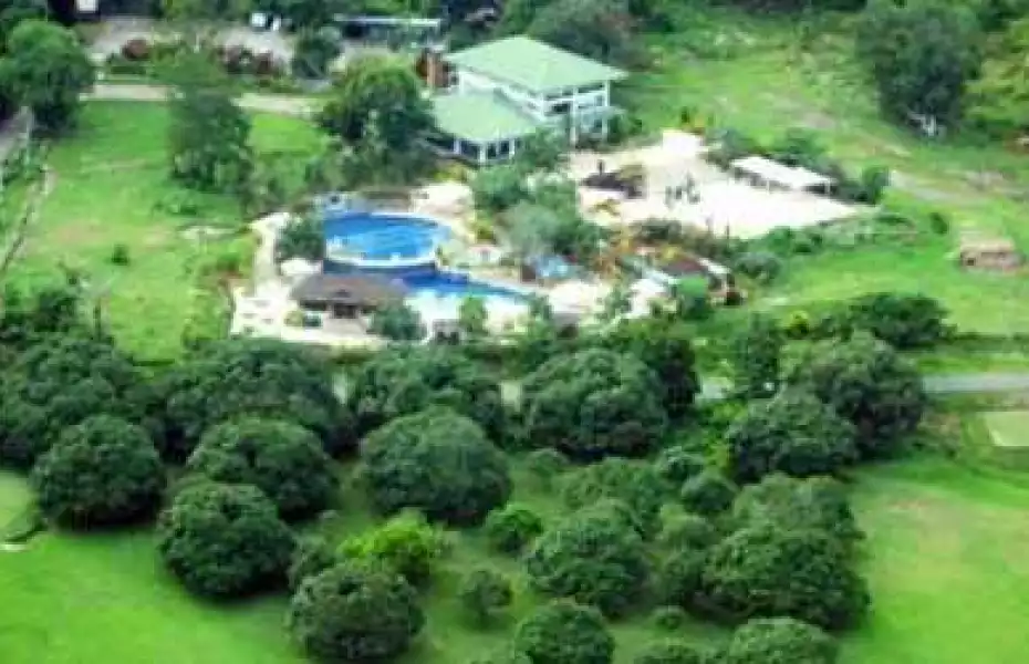 Bravo GH - Dumaguete: aerial view