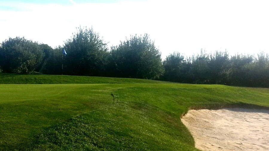 Apple Greens GC
