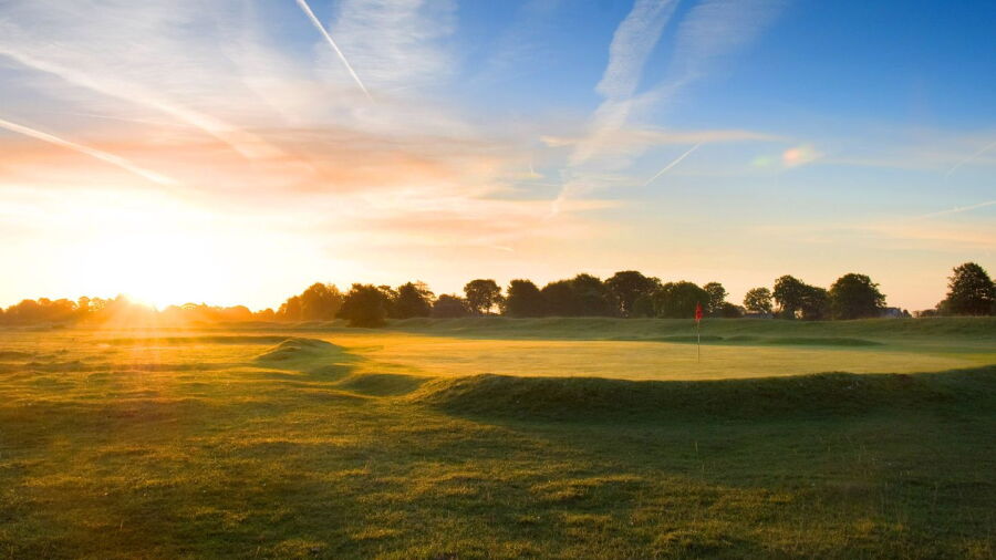 Minchinhampton GC - Old: #13