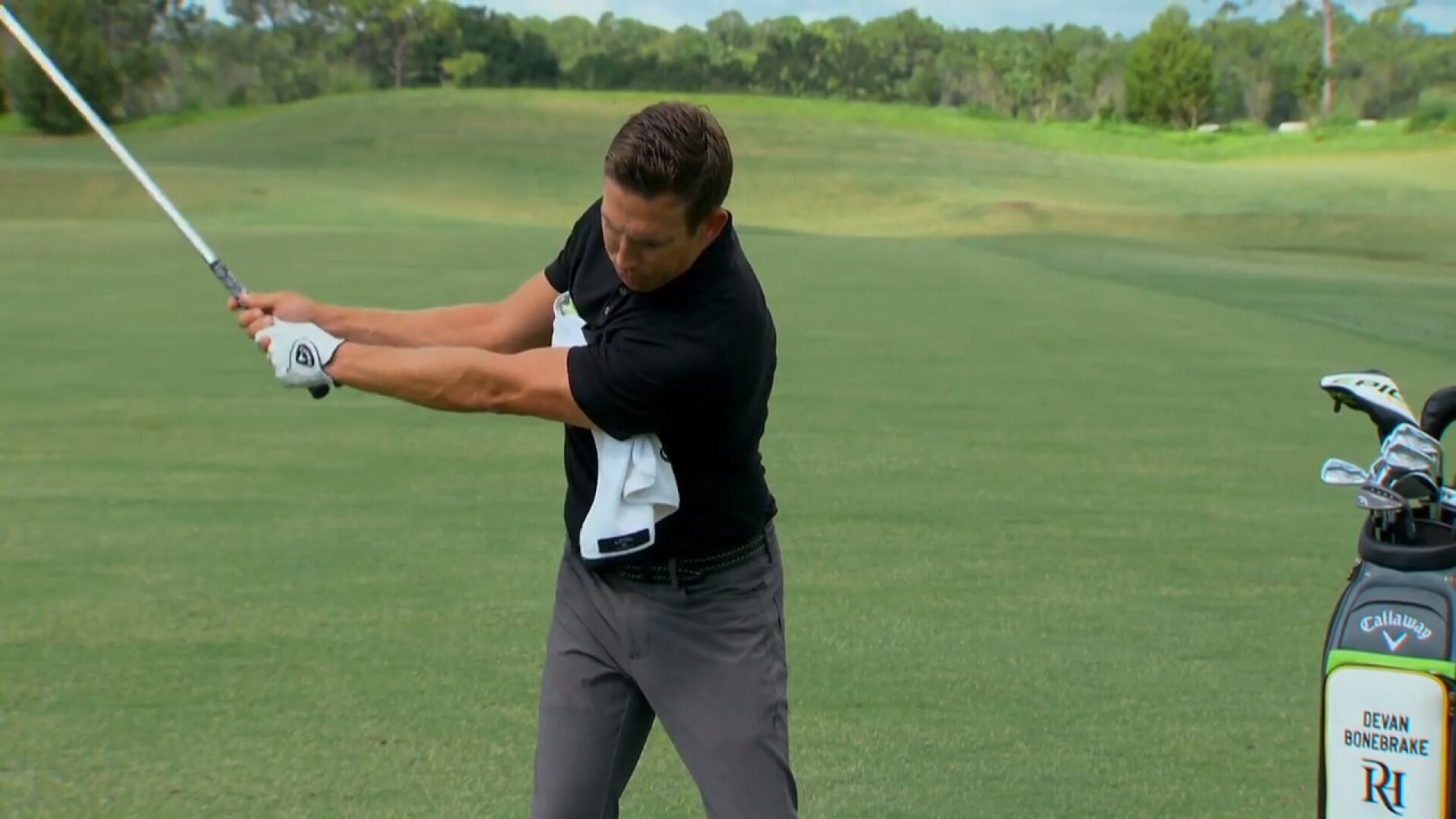 How to Control Half Wedge Shots