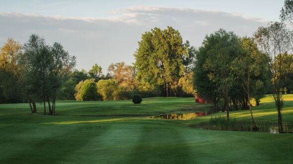 Tri Duby Golf Resort