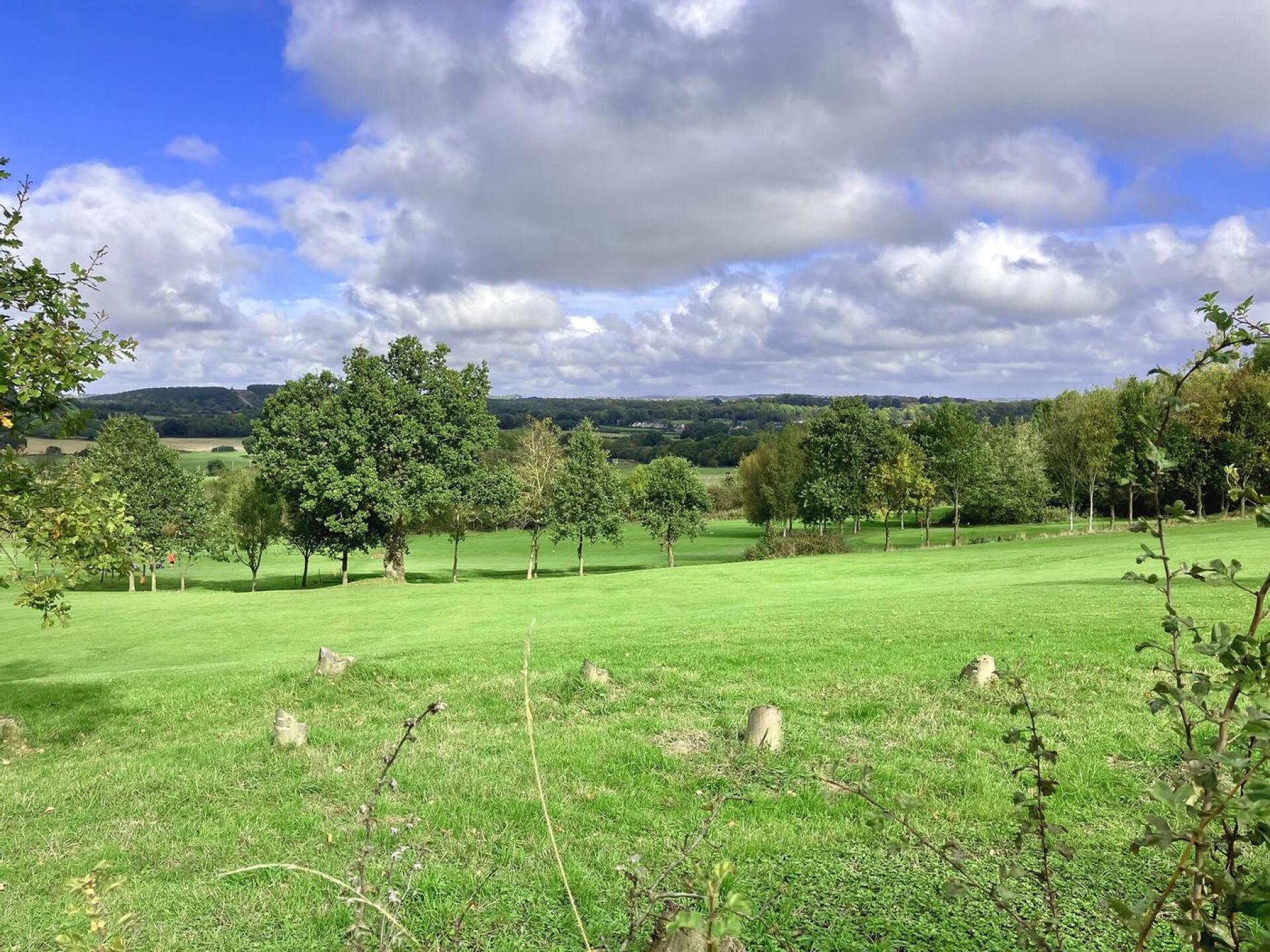 View across the 13th fairway (Photo submitted by SoYo70 on 10/08/2024)