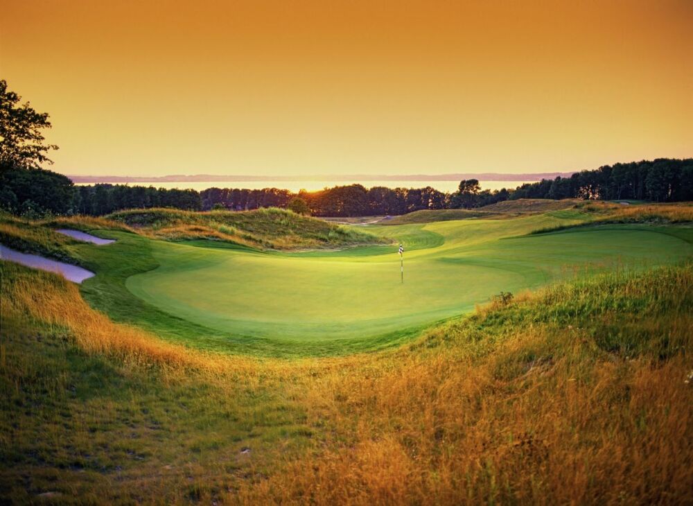 The Club at LochenHeath