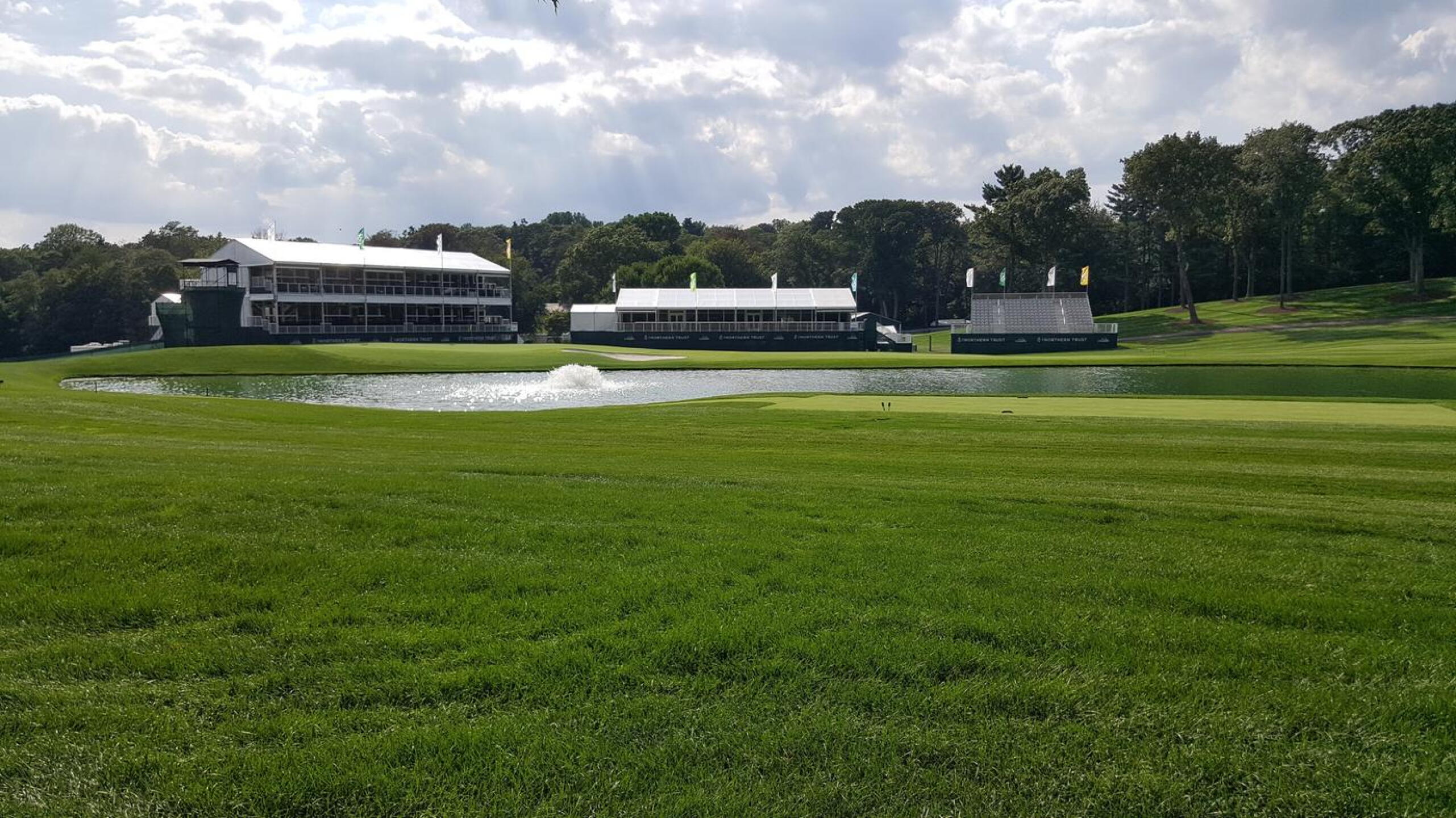 17th Green at Northern Trust (Photo submitted by itIIdgdeicSI9PHAzYC9 on 06/26/2020)