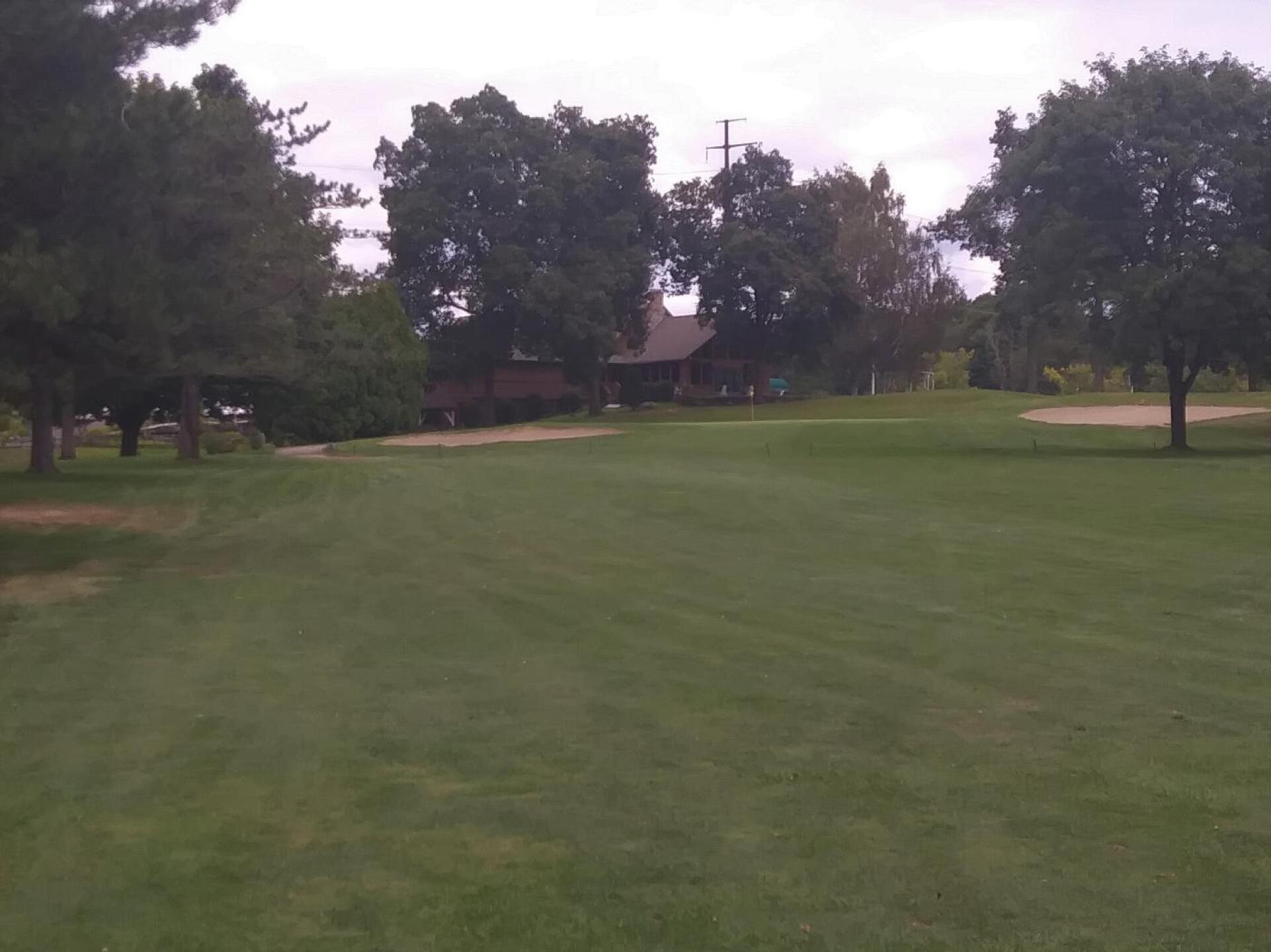 Outstanding 9th Hole: Approach (Photo submitted by AptlyLinked on 09/03/2019)