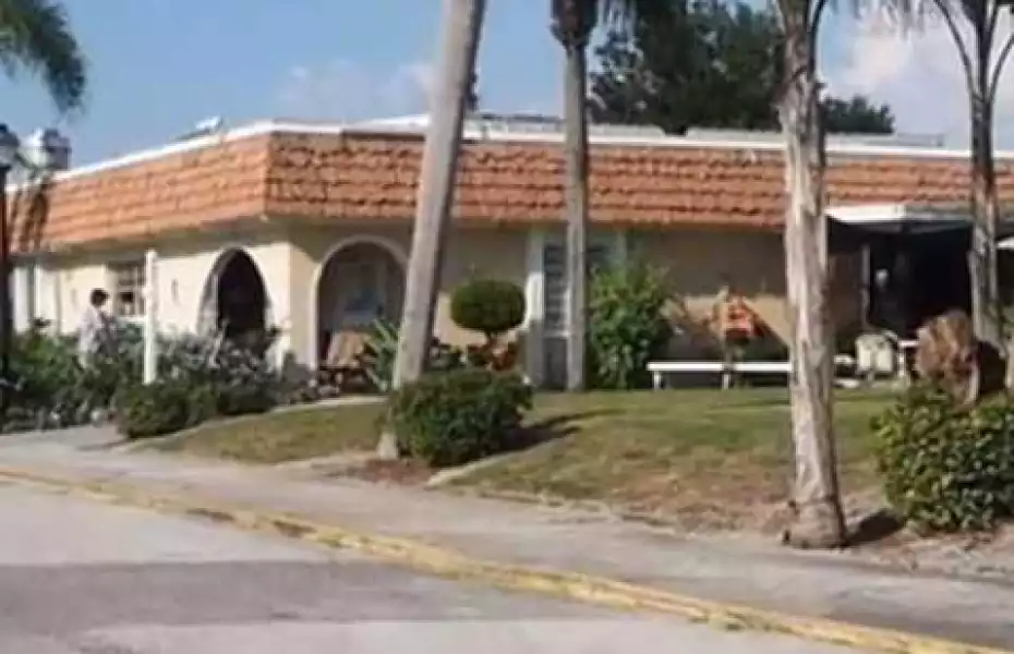 Forest Hills GC: Clubhouse