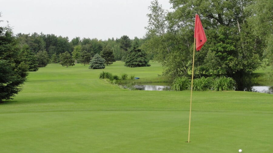 Club De Golf L'Emeraude