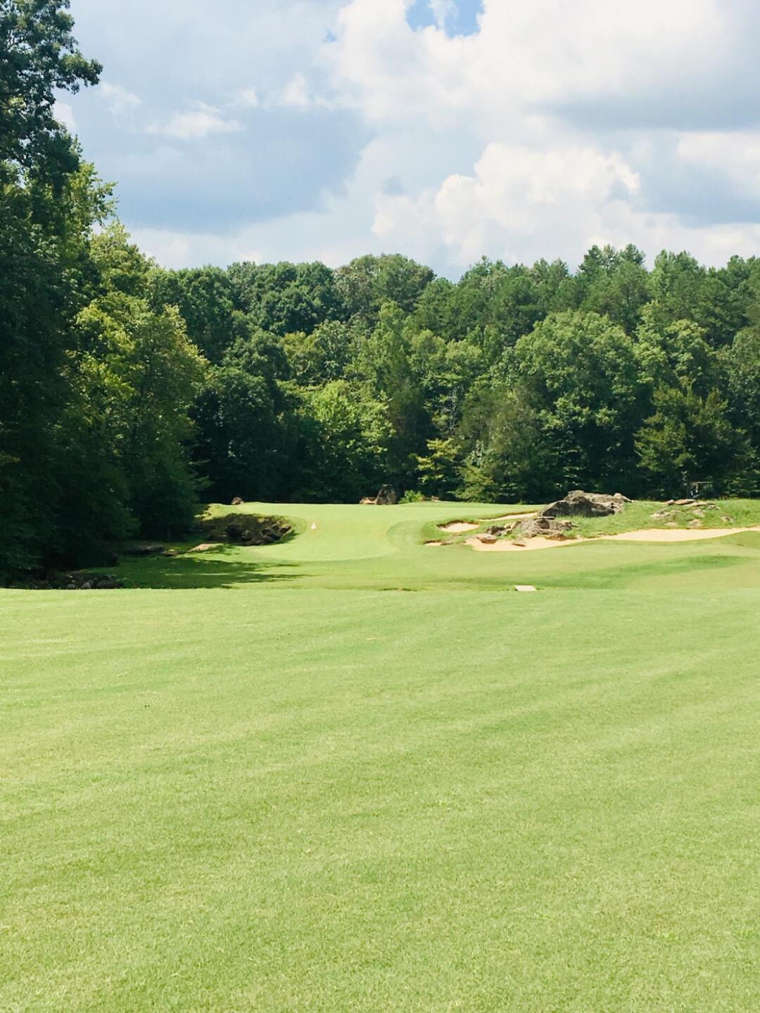 Approach into the par-5 5th hole. (Photo submitted by DenisDotson on 08/04/2019)