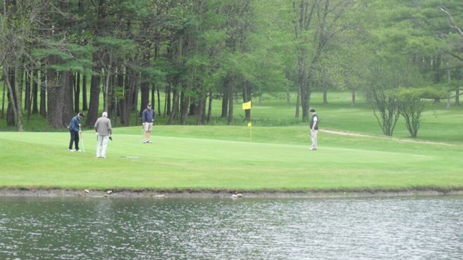 Colonie CC