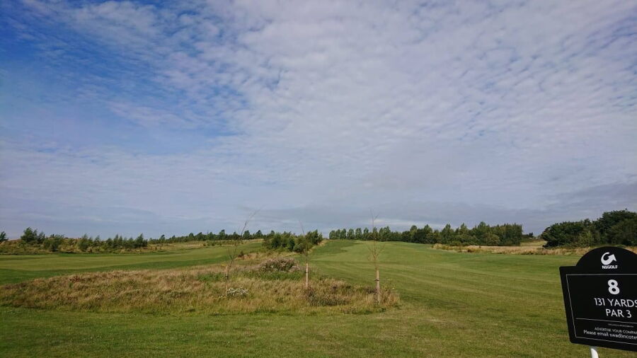 Swadlincote Family Golf Centre - N1Golf - Lake: #8