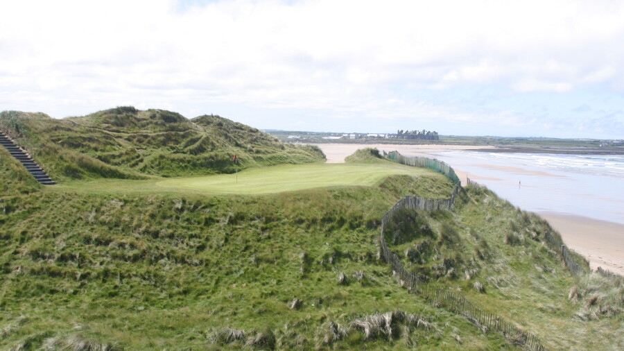 Doonbeg Golf Club - 14th green
