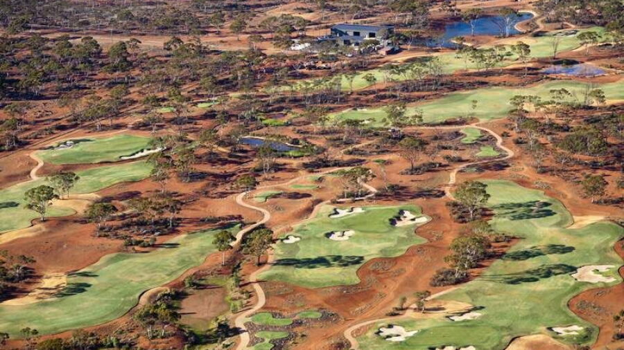 Kalgoorlie: front nine