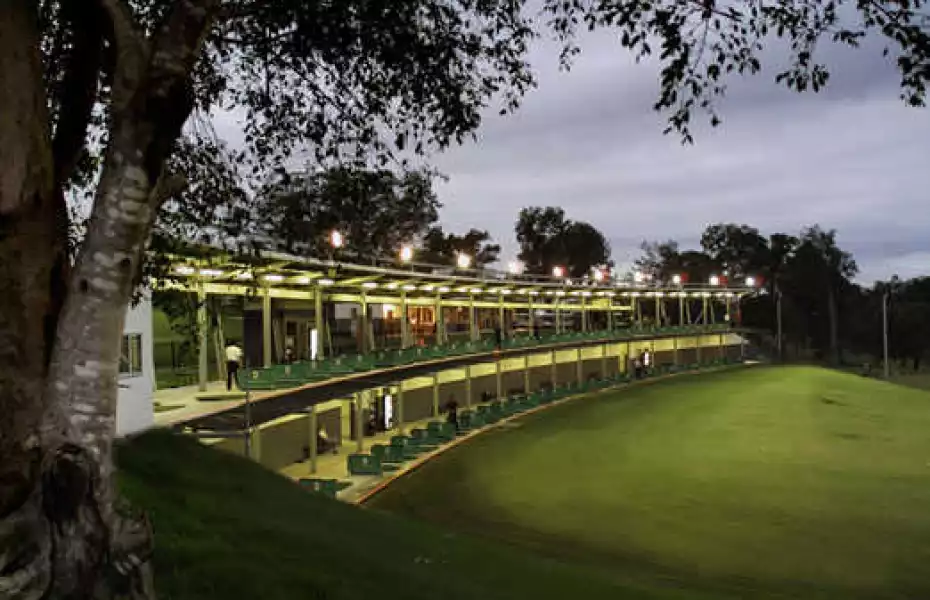 Victoria Park GC: Driving range