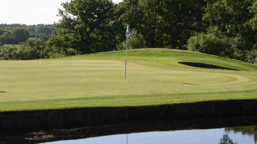 Golfing Greens