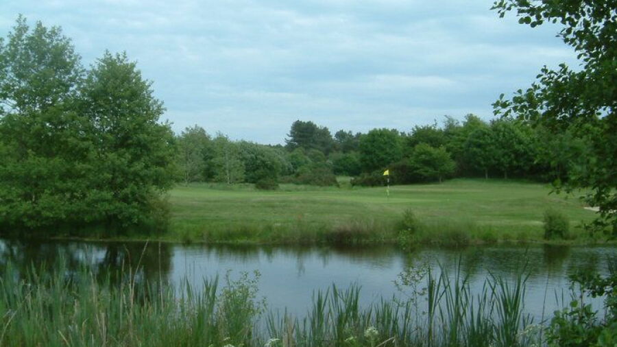 Moors Valley GC: #16