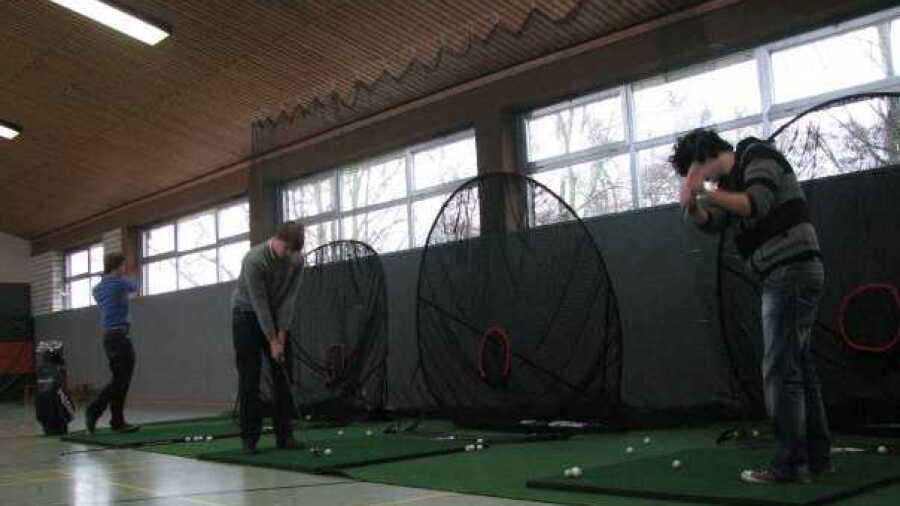 Deichgrafenhof GC: indoor practice area