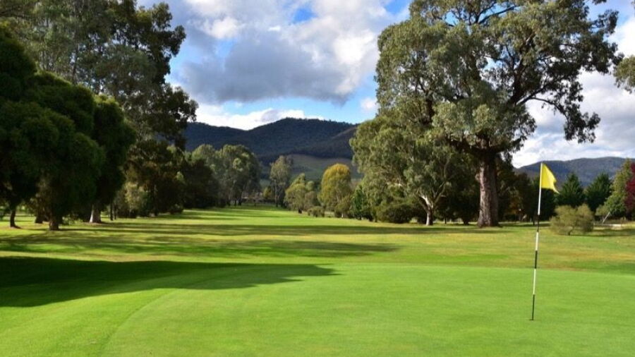Myrtleford GC: #18
