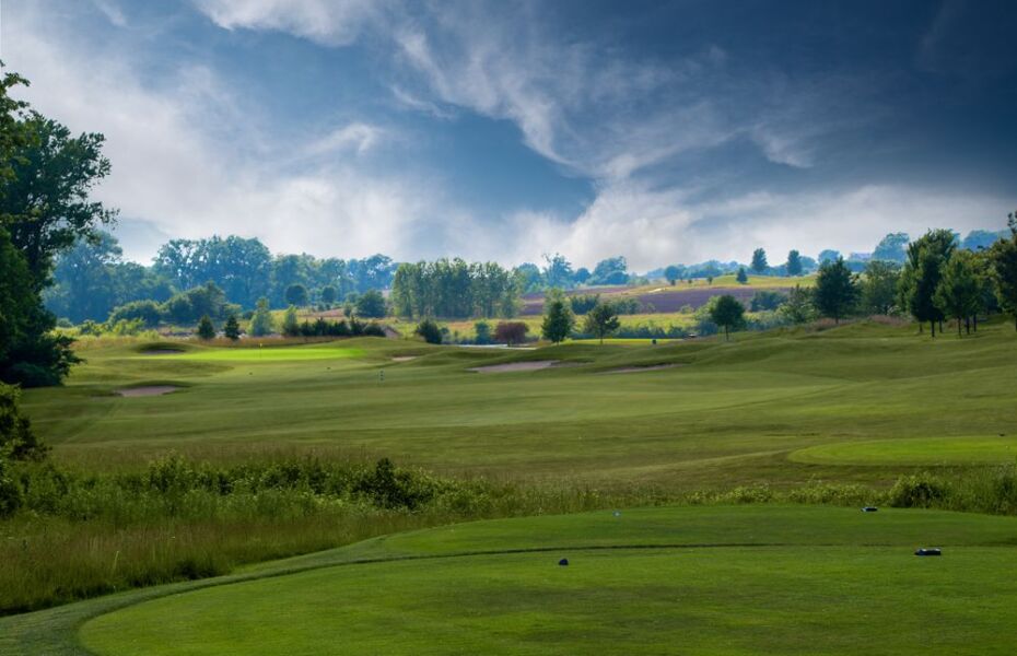 Falcon Lakes Golf Course in Basehor, Kansas, USA GolfPass
