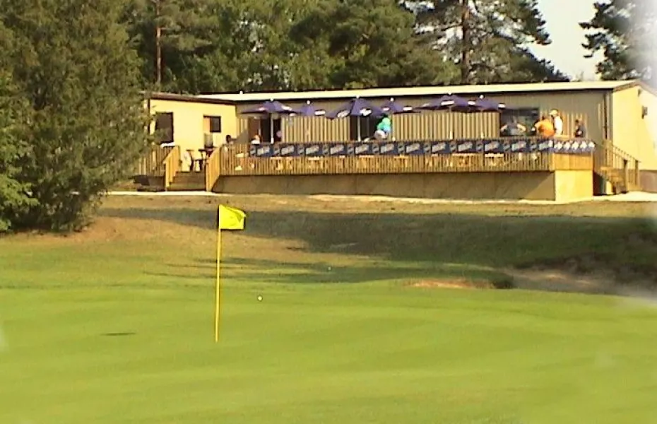 CFB Borden GC - Anderson Park: #9