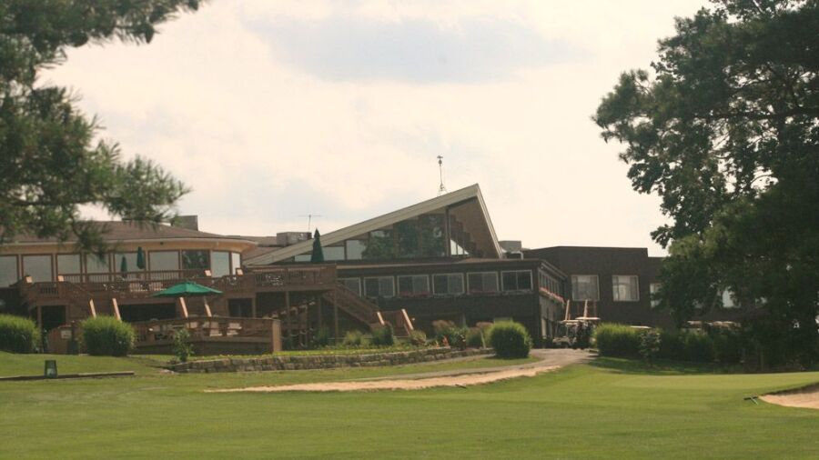 Cross Creek Resort: Clubhouse