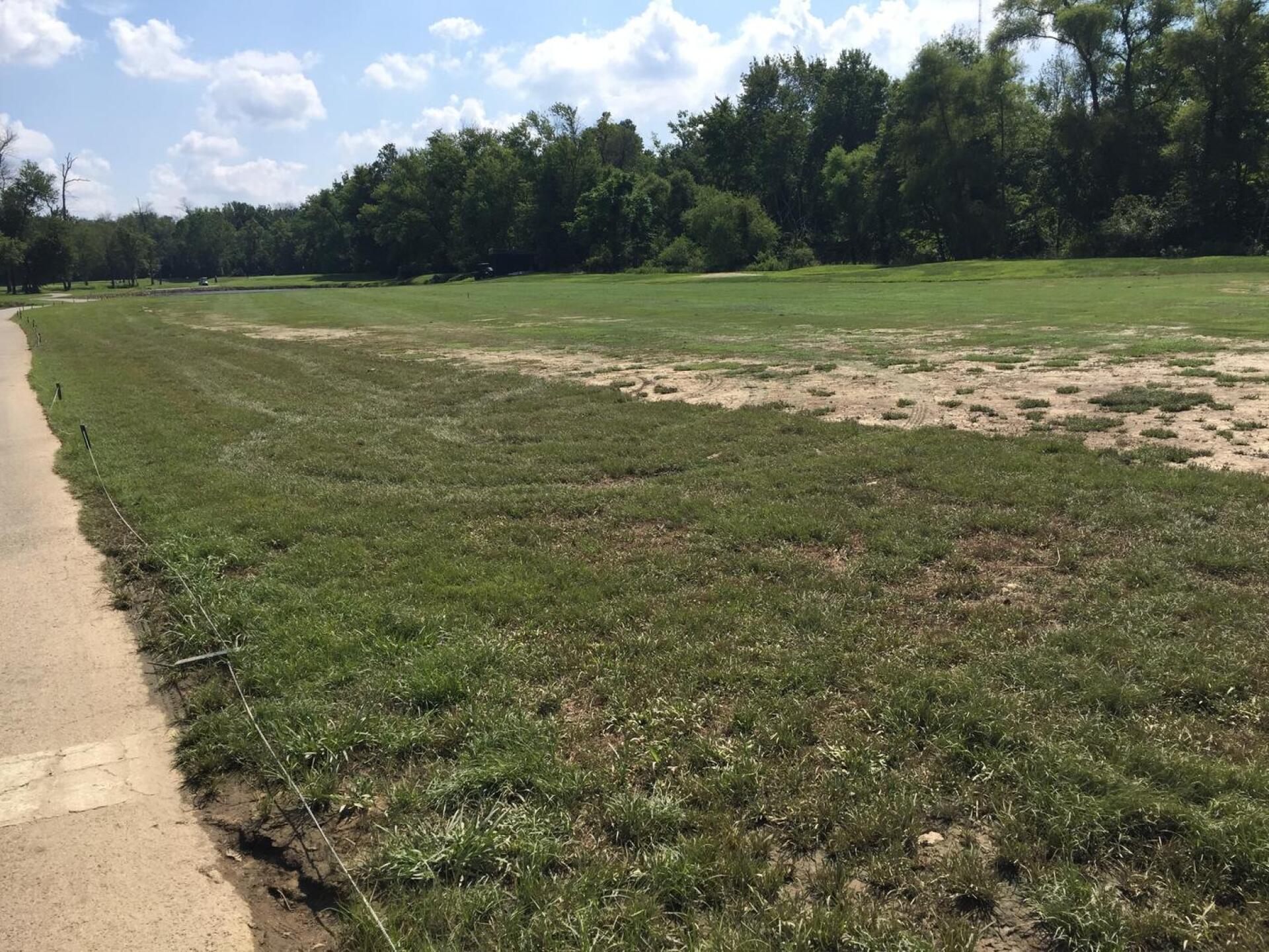 Back 9 Hole 17 Fairway (Photo submitted by u000006098902 on 08/30/2016)