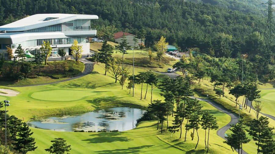 Westopia CC: Clubhouse