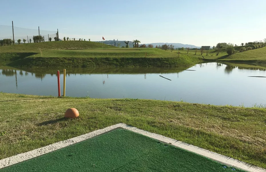 Golf Village - Pitch & Putt