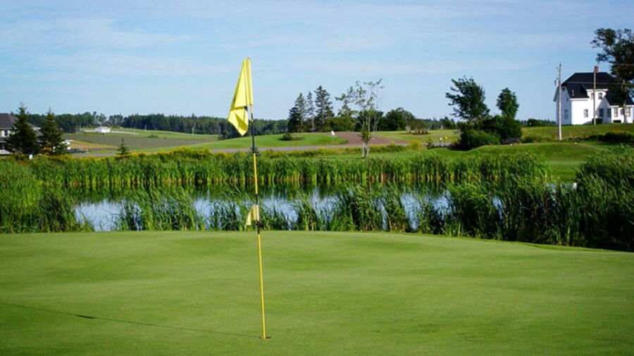 Clyde River GC