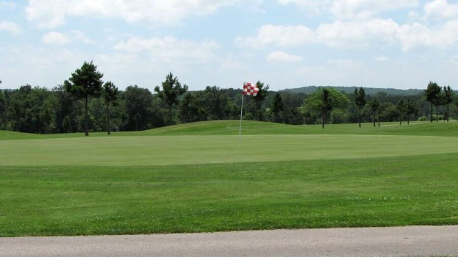St. Genevieve GC